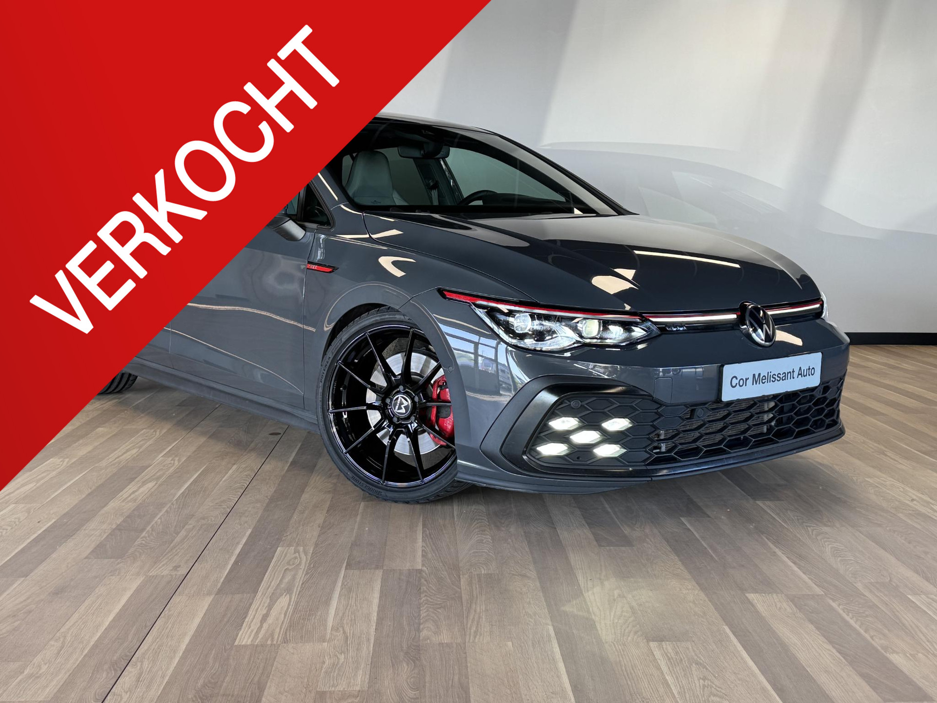 Volkswagen Golf 2.0 TSI GTI