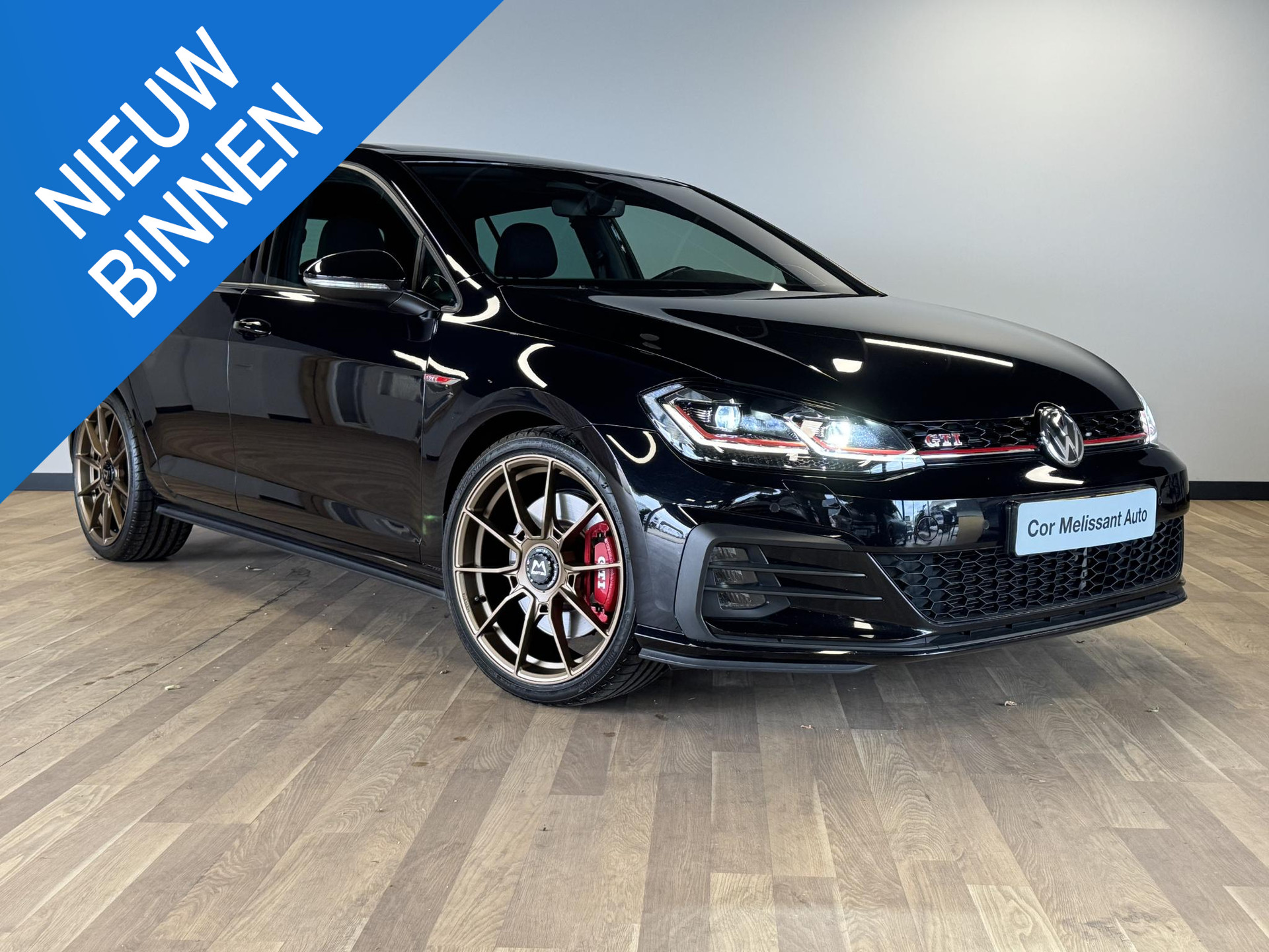 Volkswagen Golf 2.0 TSI GTI Performance
