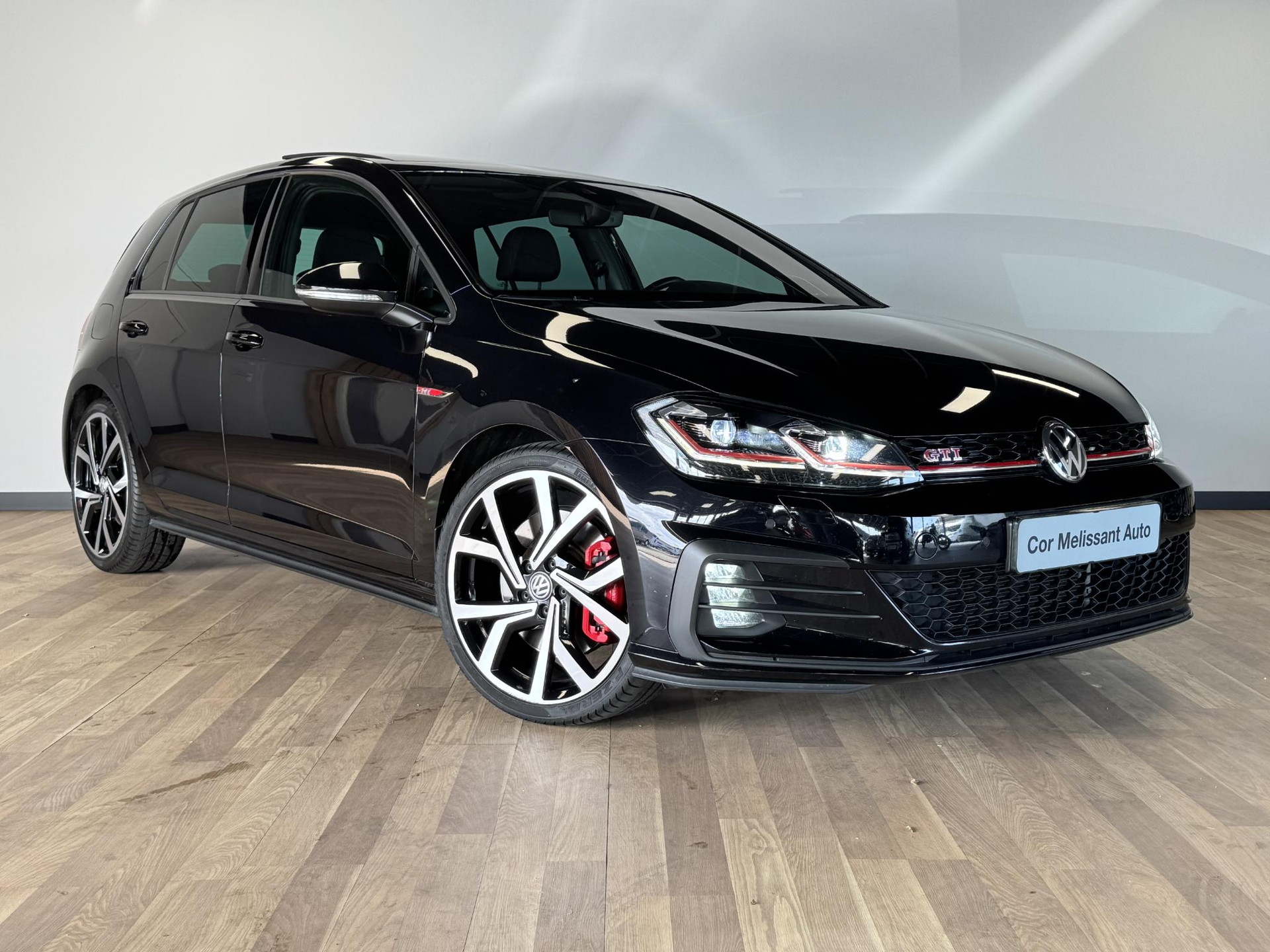 Volkswagen Golf 2.0 TSI GTI Performance