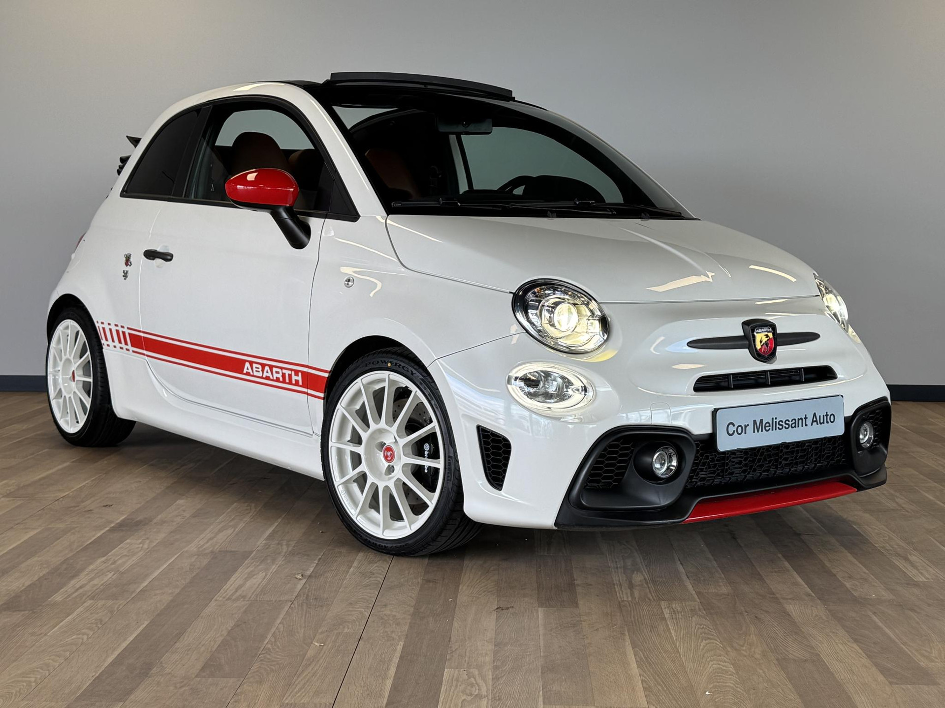Abarth 595 1.4 T-Jet Competizione
